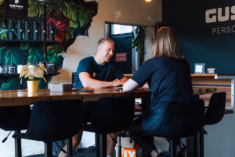 Voedingsadvies Groningen: de bar bij Gustafit met onbewerkte voeding en supplementen