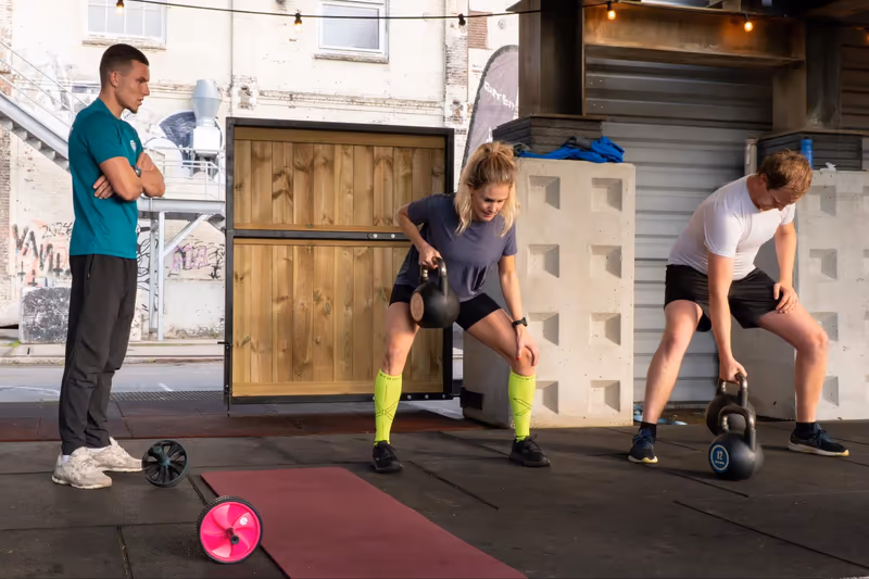 Atletische groepsles in Groningen
